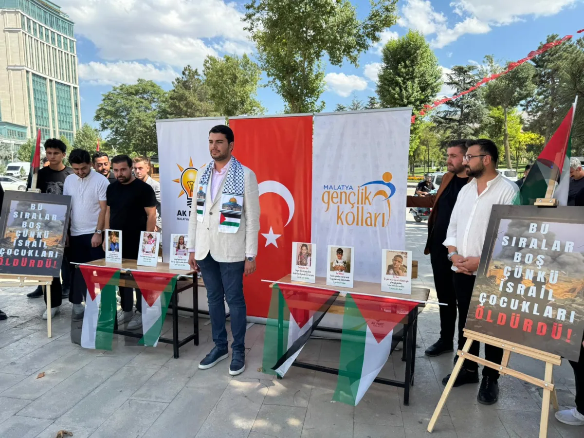 Gazze’de Binlerce Masum Çocuk, Sıralarına Kavuşamadan Öldürüldü