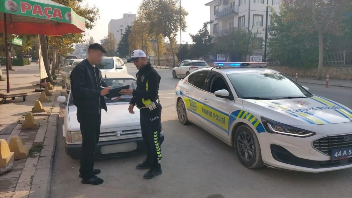 İnönü Caddesi’nde Drift Atan Sürücü Yakalandı: Araca 60 Gün Trafikten Men Cezası