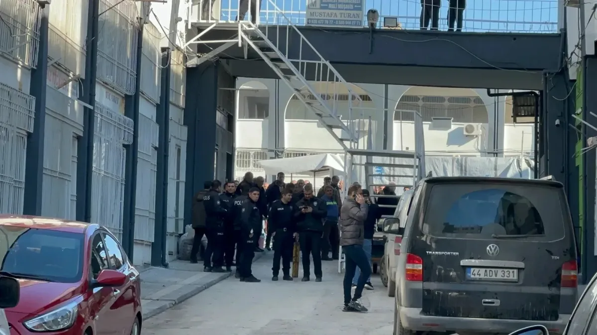 Battalgazi Şire Pazarı’nda Silahlı Kavga: 2 Yaralı