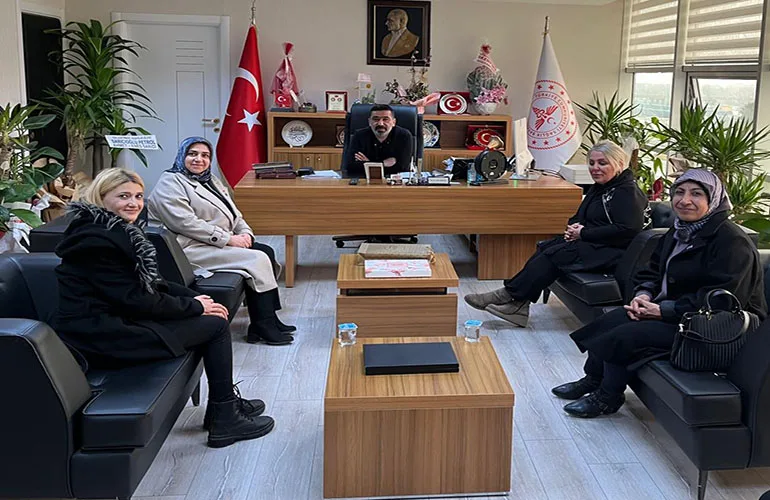 Anahtar Parti Kadın Kolları’ndan Başhekim Gönültaş’a Ziyaret