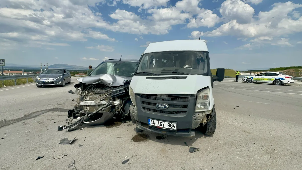 Malatya’da Bayram Günü Kaza: 8 Yaralı