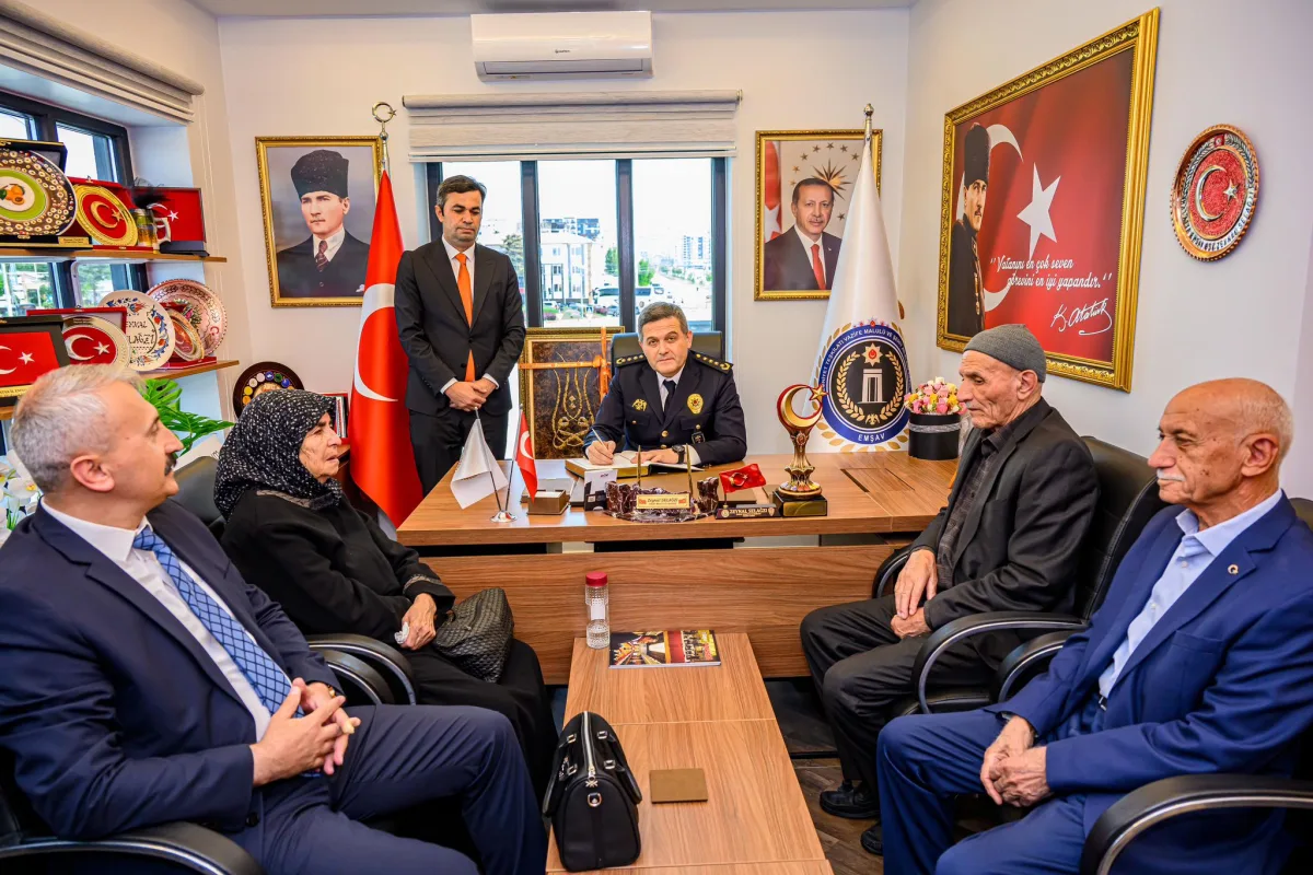 Emniyet Müdürü Kayhan Ay’dan Şehit Ailelerine Duygu Dolu Bayram Ziyareti