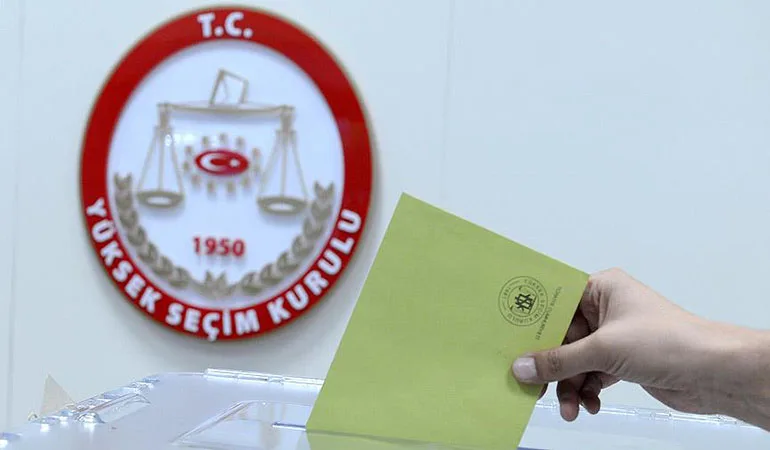 Paşaköşkü’nde Seçim Heyecanı: Mahalle Yeni Muhtarını Belirliyor