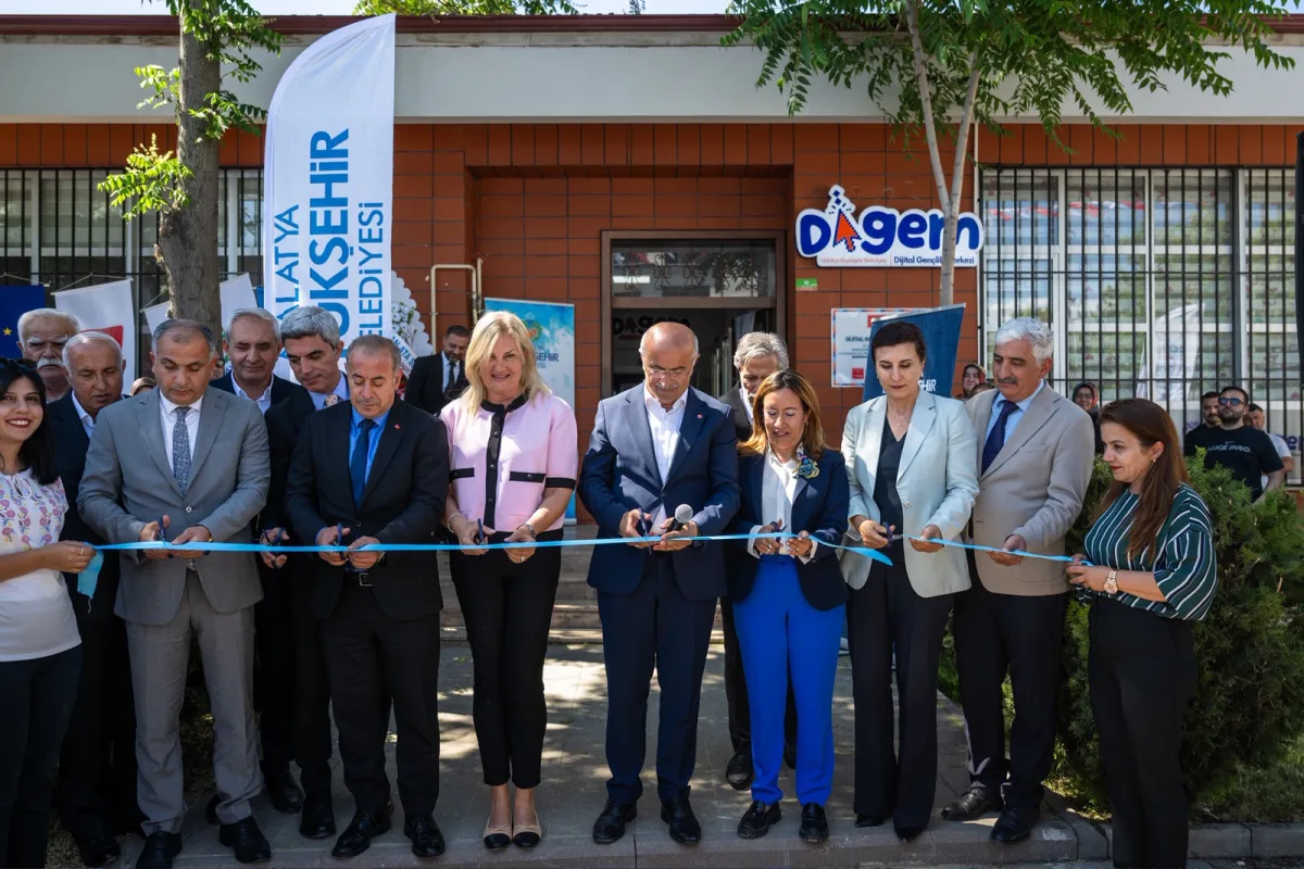 Büyükşehirden Gençlere Yazılım ve Dijital Eğitim Seferberliği