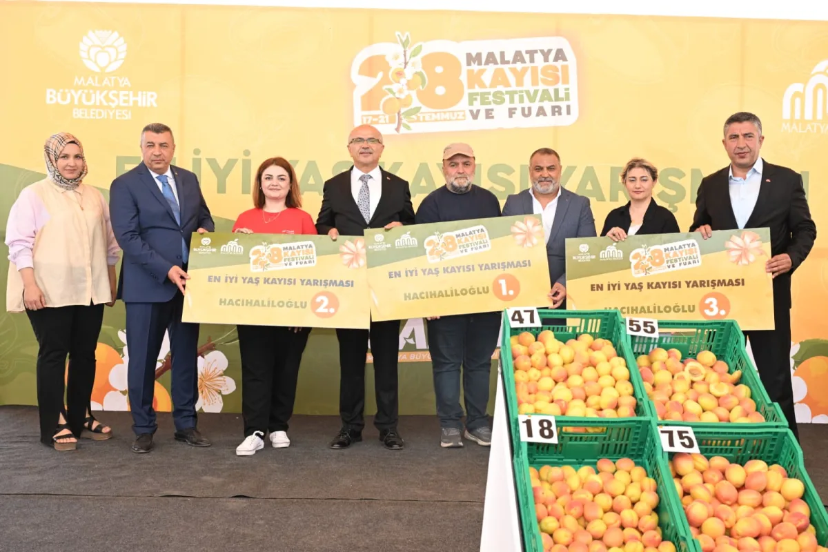 Kayısı Festivali'nde Doğanşehir Fırtınası: Birincilikler Aynı İlçeye Gitti