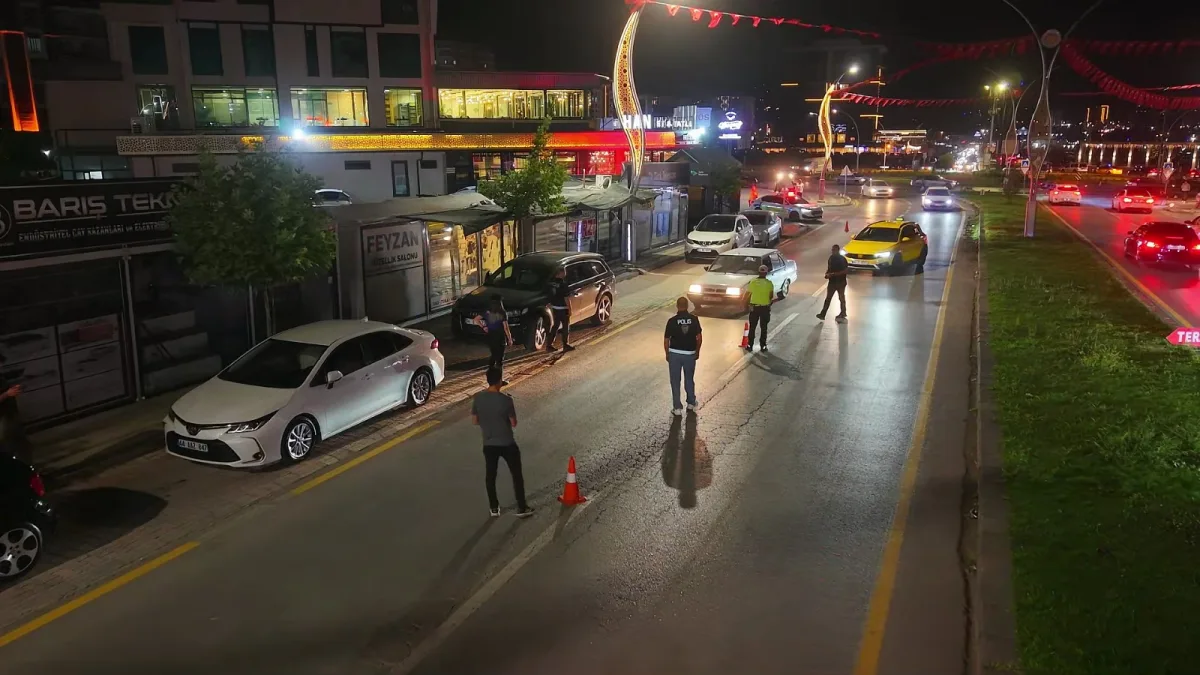Malatya'da Eş Zamanlı Huzur Operasyonu: 13 İlçede Denetim