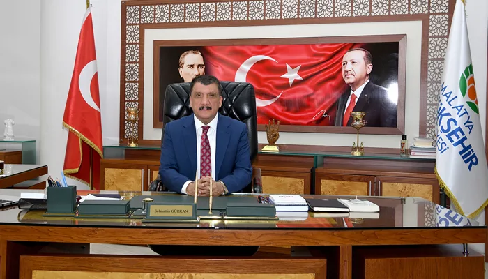 BAŞKAN GÜRKAN’DAN 24 TEMMUZ  GAZETECİLER VE BASIN BAYRAMI MESAJI