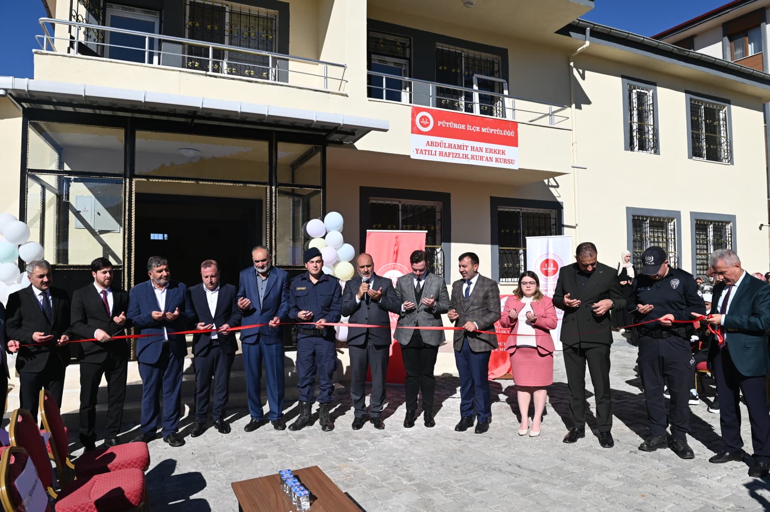 Pütürge’de Abdülhamid Han Yatılı Erkek Hafızlık Kur’an Kursu Dualarla Hizmete Açıldı