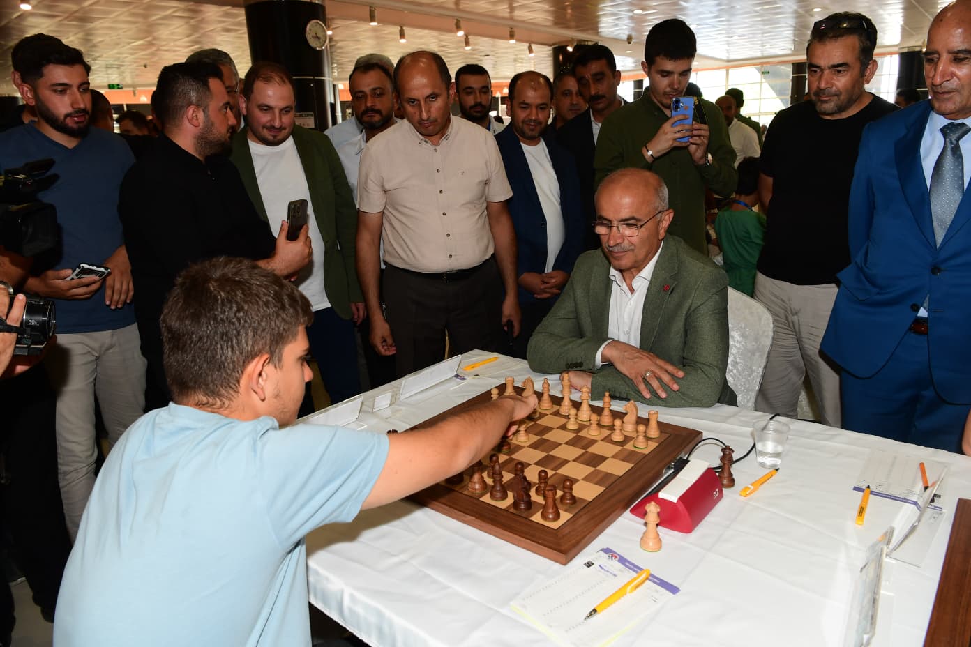 8. Uluslararası Altın Kayısı Satranç Turnuvası Başladı