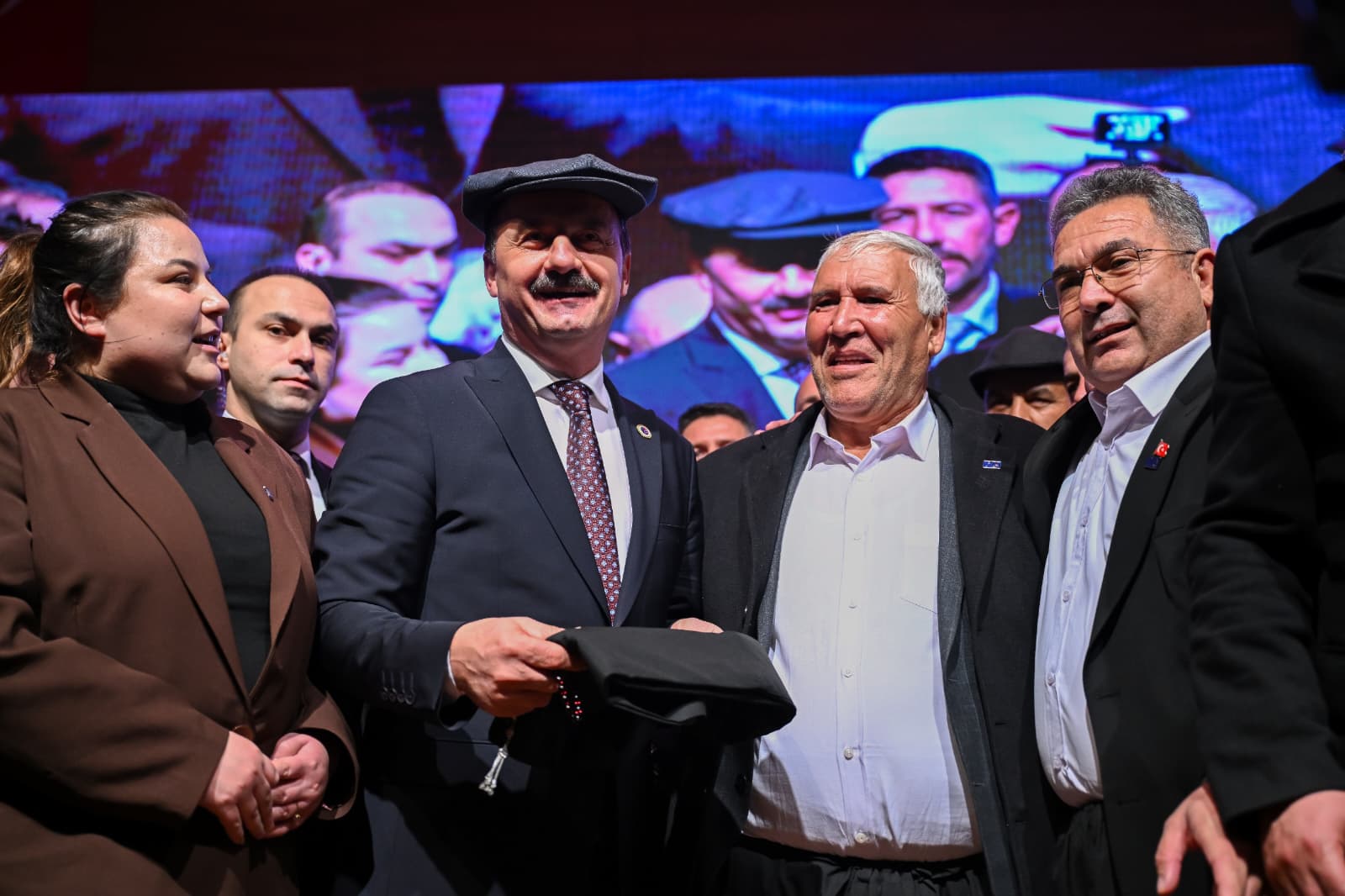 Ağıralioğlu: Memleketi Ayağa Kaldıracağız!