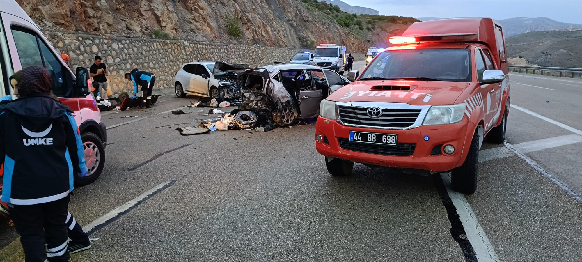 Akçadağ’da Can Pazarı: Feci Kazada 9 Kişi Yaralandı
