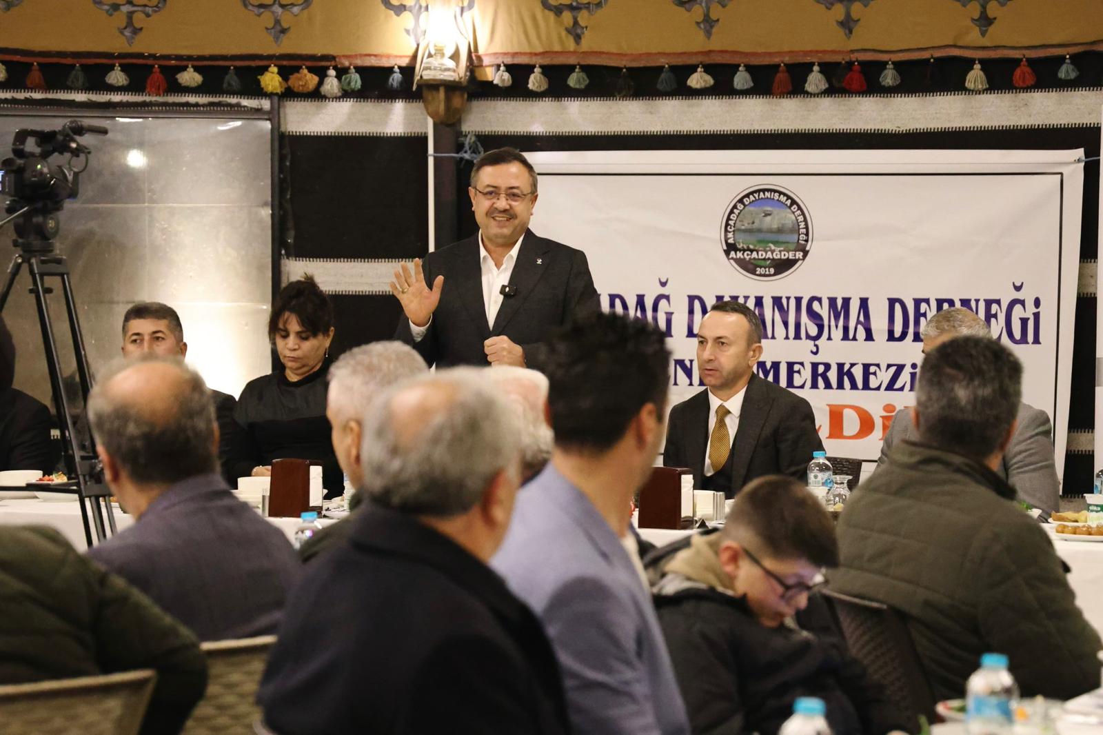 Akçadağder’de Ali Bakan’a Yoğun İlgi