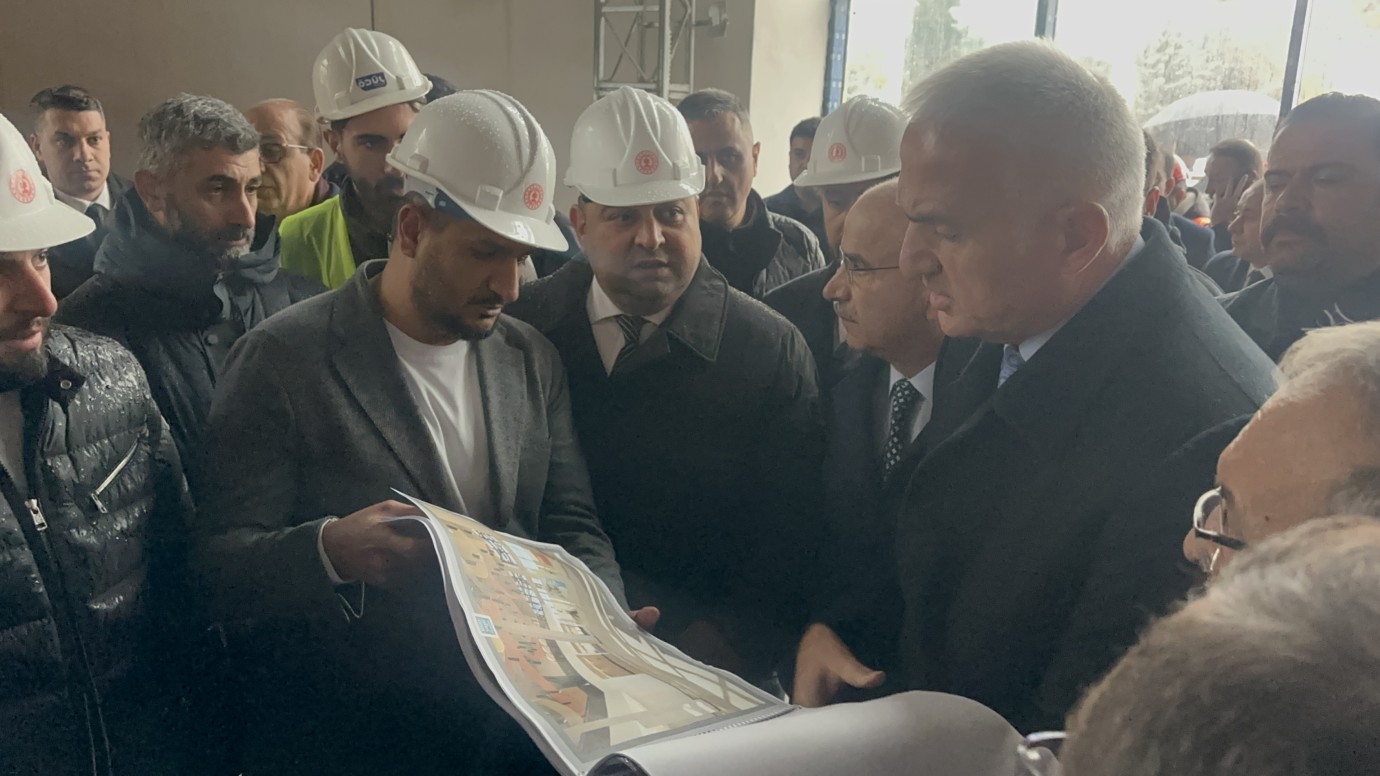 Bakan Ersoy, Sabancı Kültür Merkezi İnşaatını İnceledi