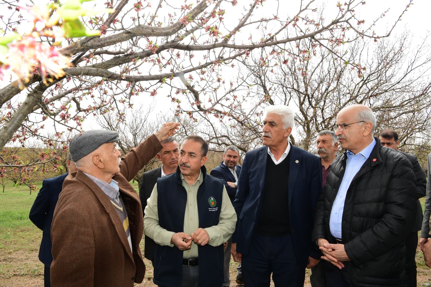 Başkan Er, Dolu Afetinden Zarar Gören İlçeleri Ziyaret Etti