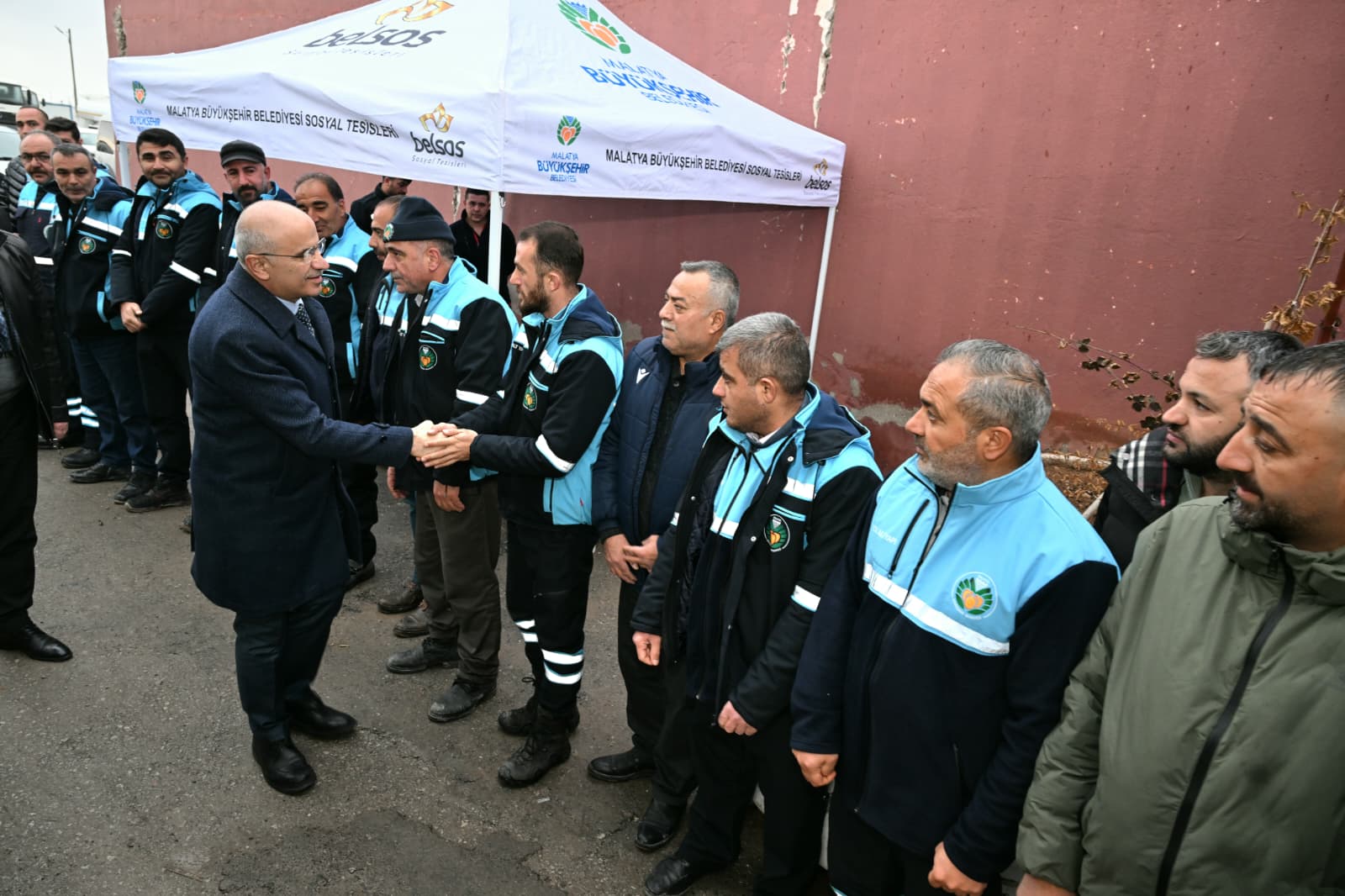 Başkan Er:  Karla Mücadele Ekipleriyle Bir Araya Geldi.