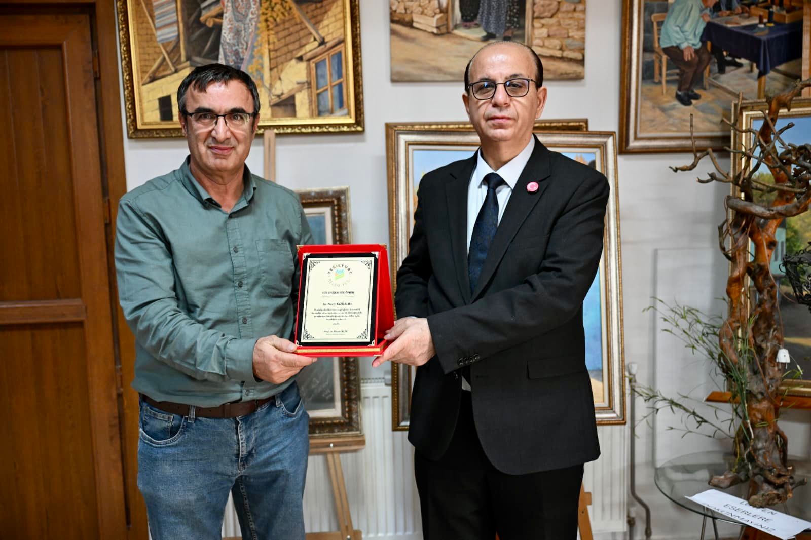 Başkan Geçit’ten ‘Bir Değer Bir Ömür’ Ve ‘Yaşayan Miras’ Ziyaretleri!