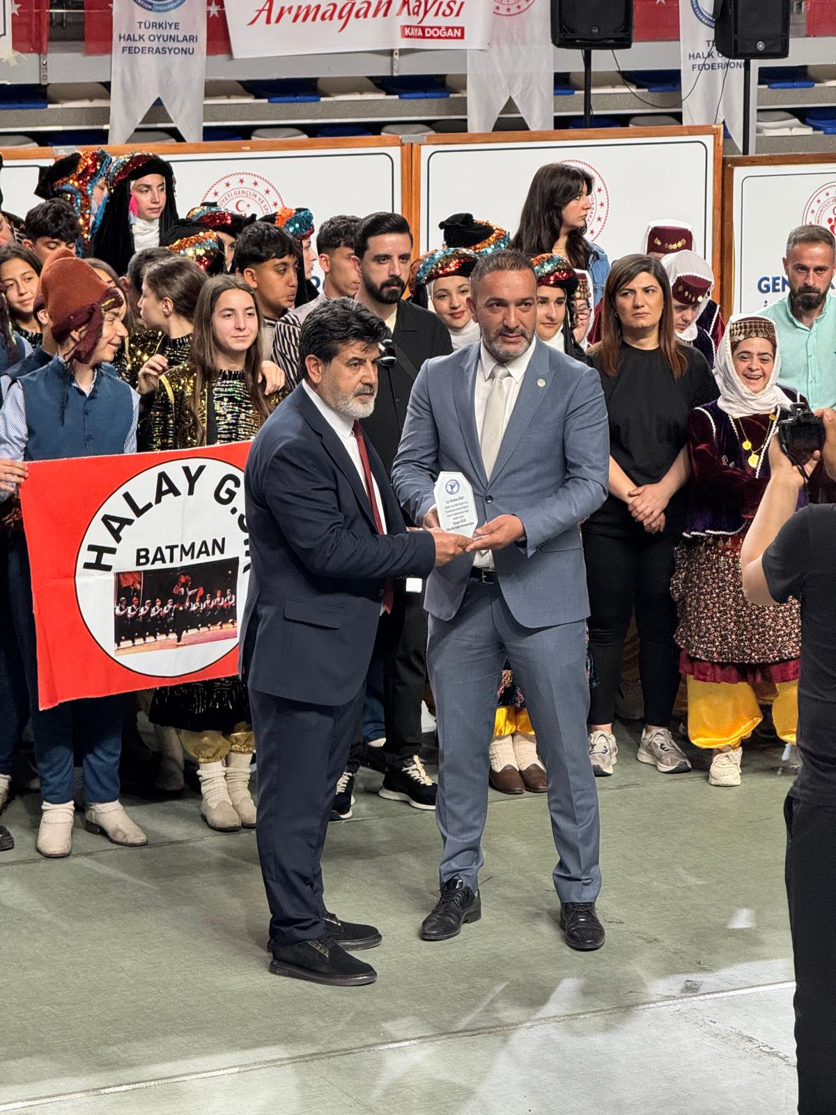 Başkan Günay: “Halk Oyunları Ve Folklör, Yöresel Kültürümüzün Ana Hamurudur”