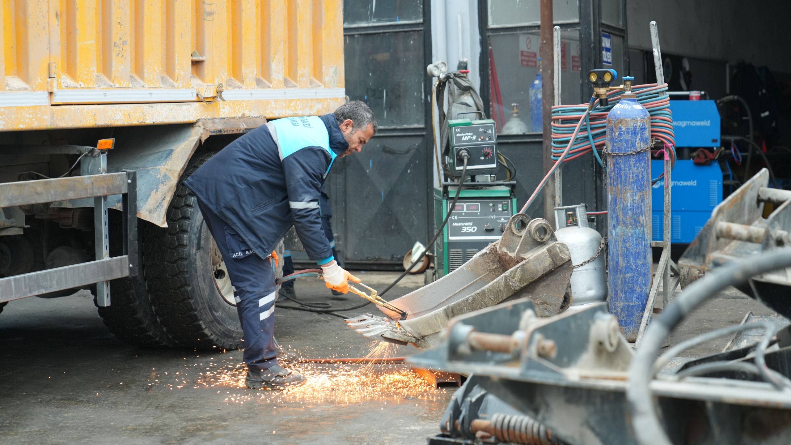 Battalgazi Belediyesi Karla Mücadele İçin Teyakkuza Geçti