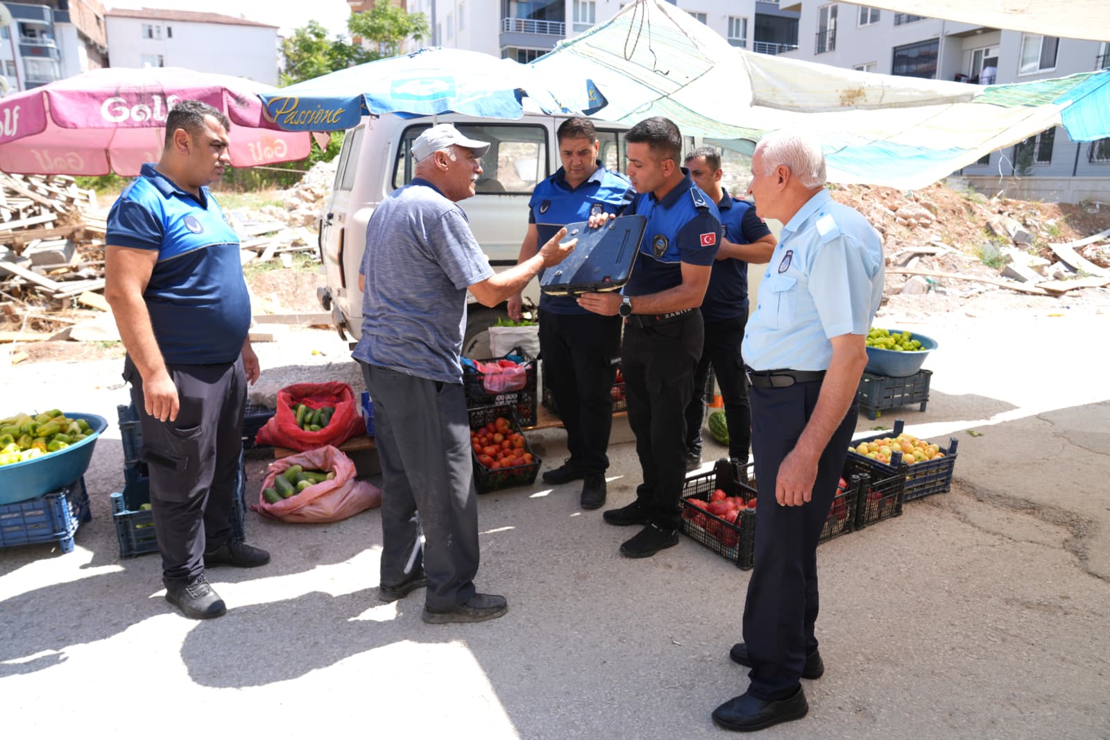 Battalgazi’de Semt Pazarlarına Yönelik Denetimler Sürüyor