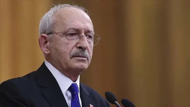CHP’de Değişim Süreci Başlıyor: Kurultay Kararı Geldi