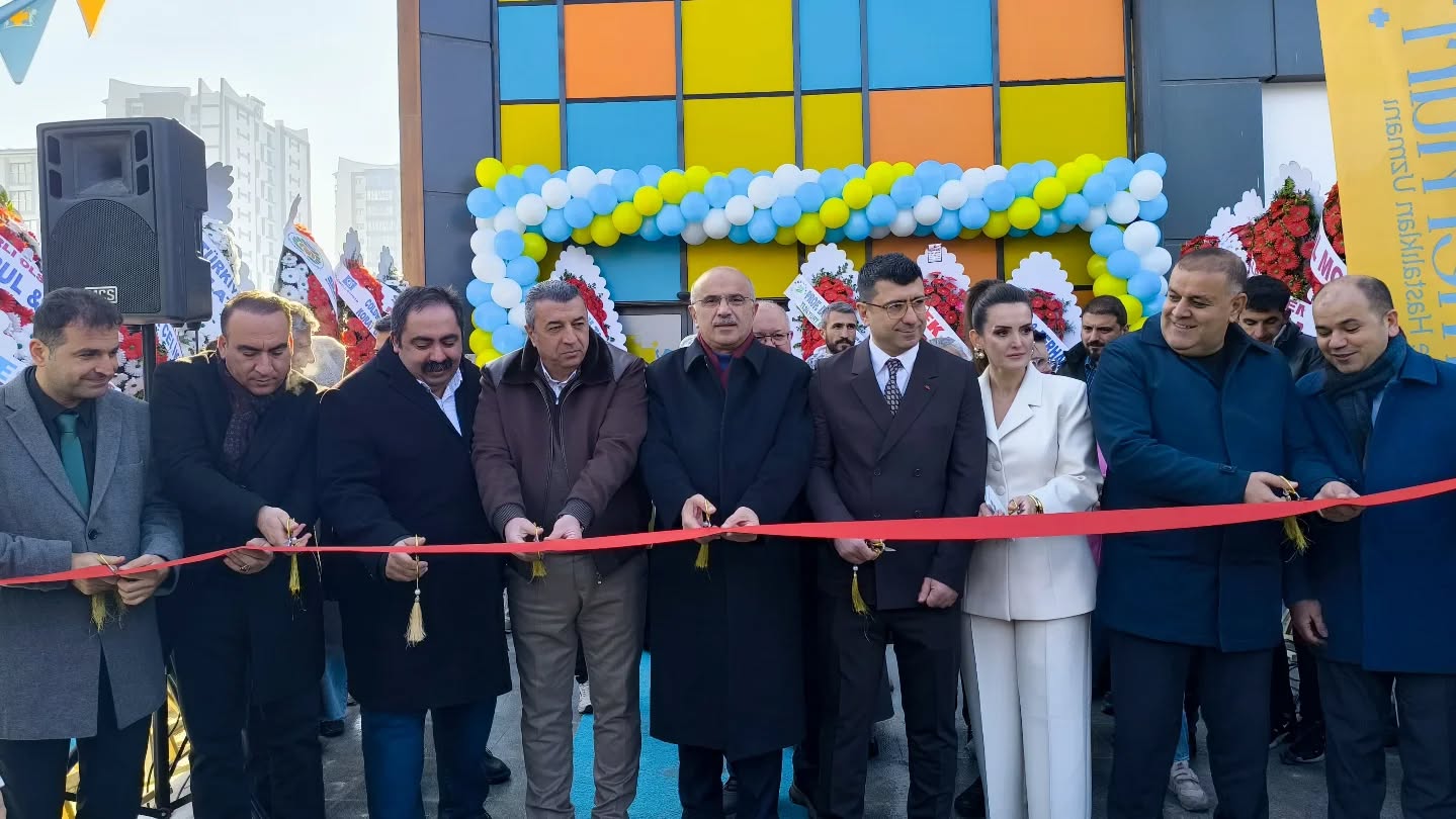 Dr. Ahmet Kurt: “Burada Sadece Poliklinik Değil, Güven Açıyoruz”