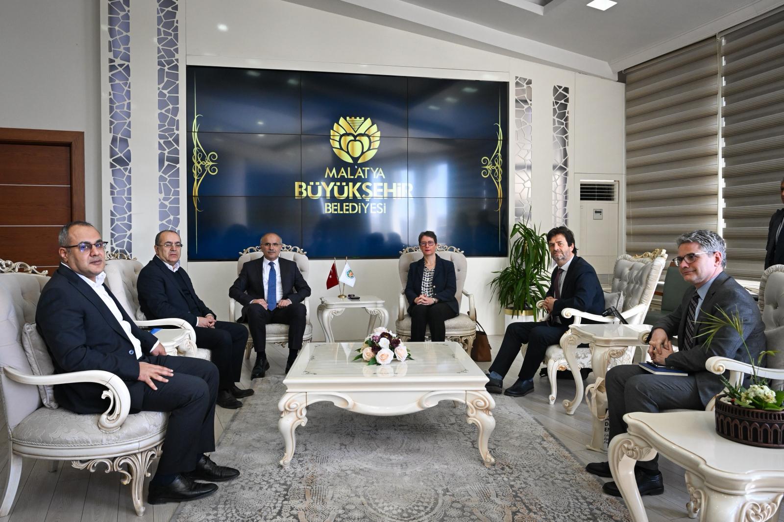 Enkaz Ayrıştırma Projesi  Türkiye'de İlk Malatya’da Uygulanıyor