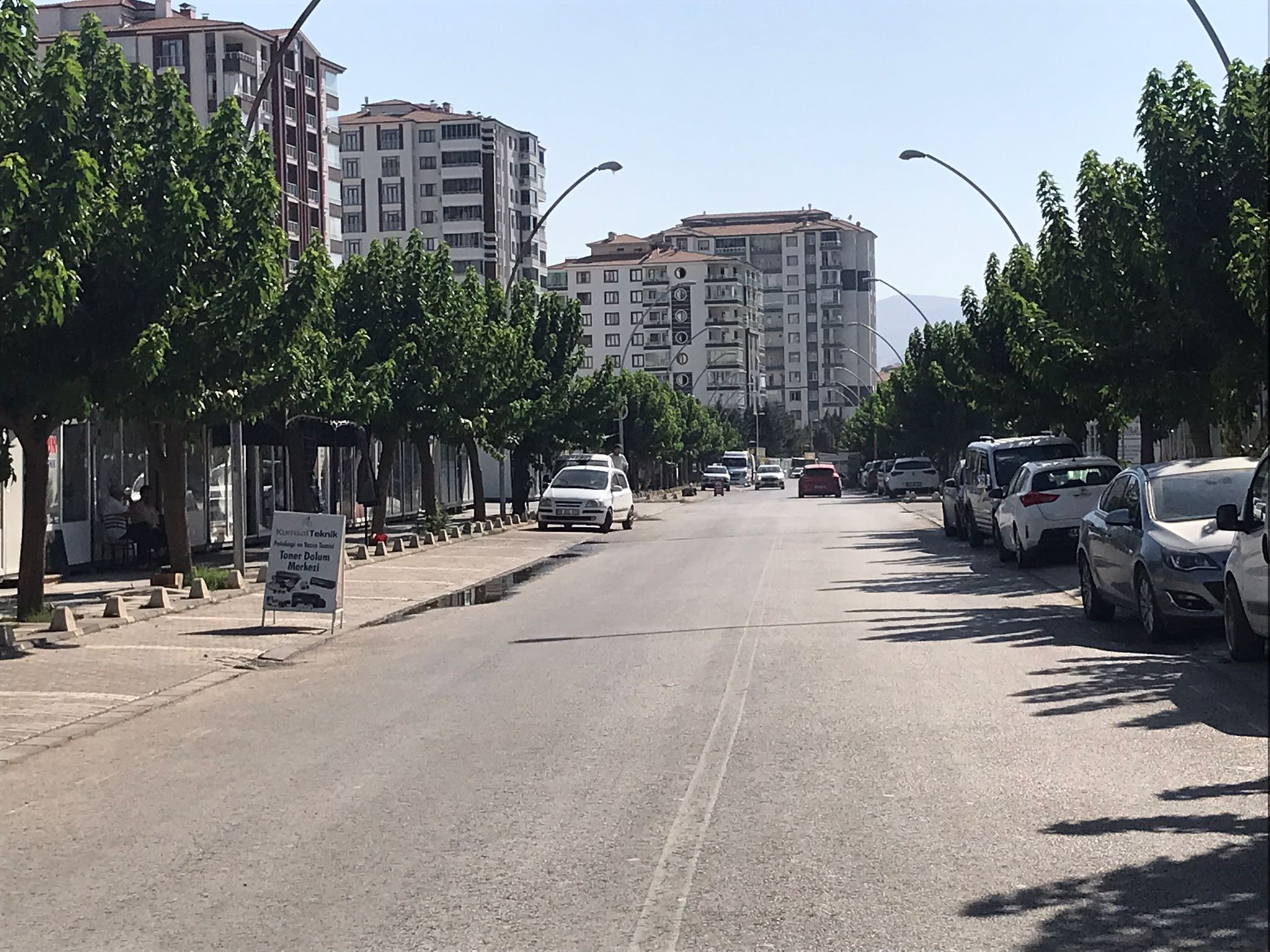 Fahri Kayahan Bulvarı’nda Deprem Sonrası Esnaf Zor Günler Yaşıyor