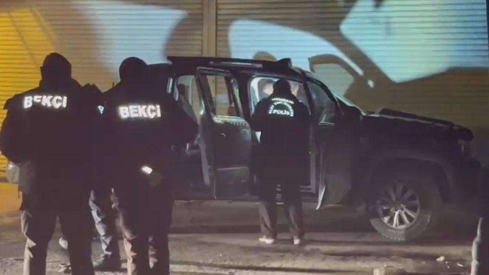 Film Gibi Kovalamaca! Silahlı Saldırı Şüphelileri Sanayi Sitesinde Yakalandı