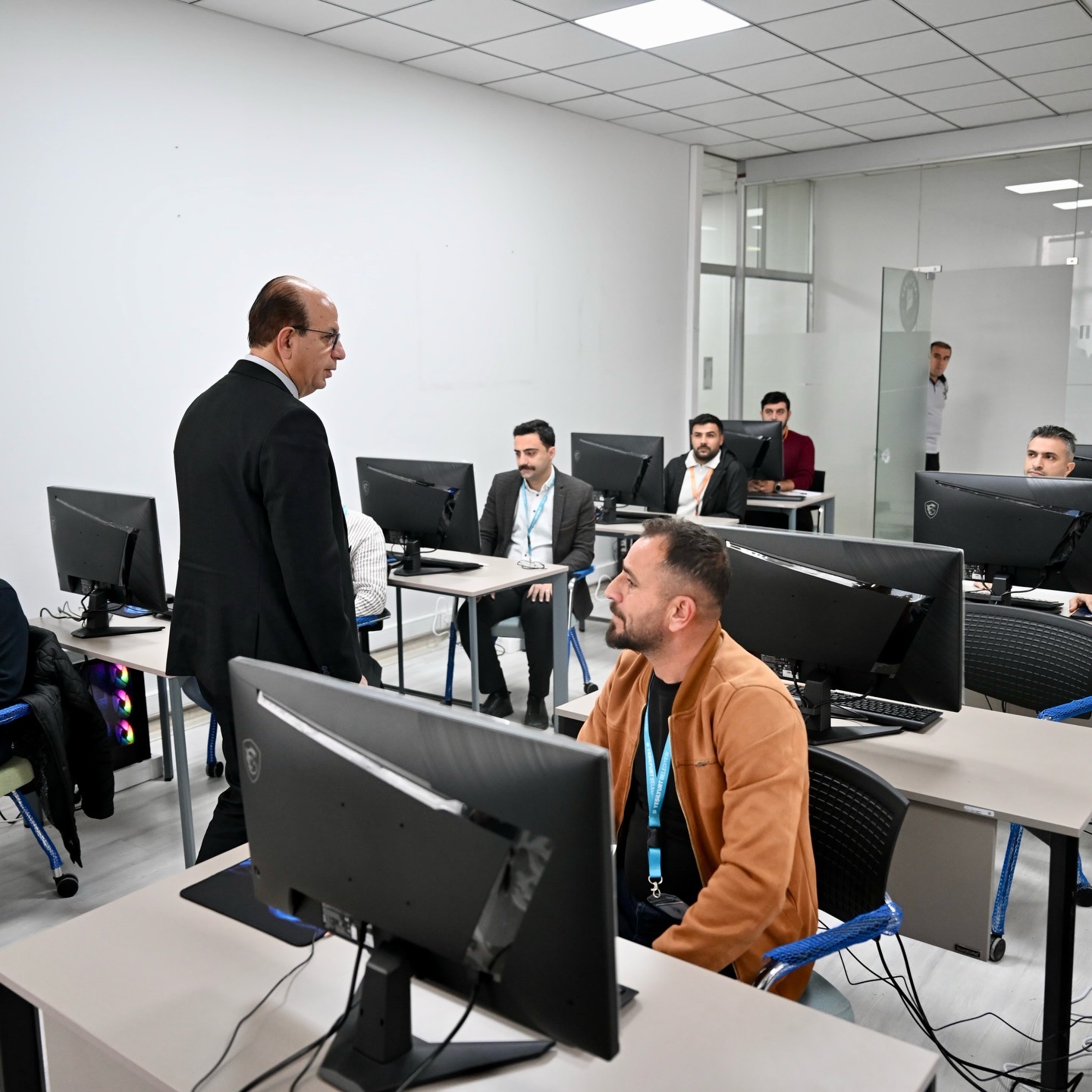 Geçit’in Sözünü Verdiği ‘Meslek Edindirme Akademisi’ Projesi