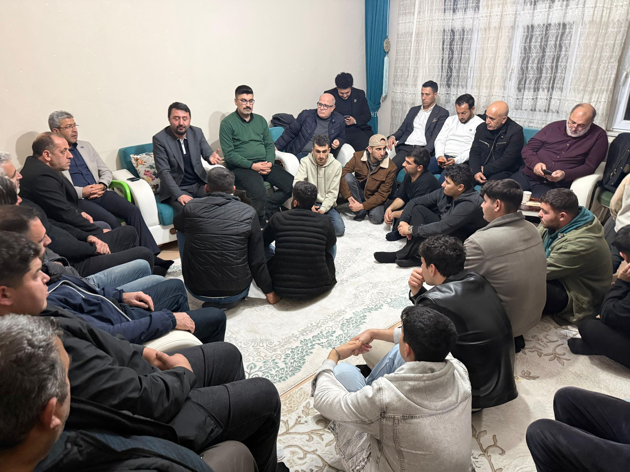 Gençlerin Sesi Boran’da Yükseldi: Anahtar Parti Sahadaydı