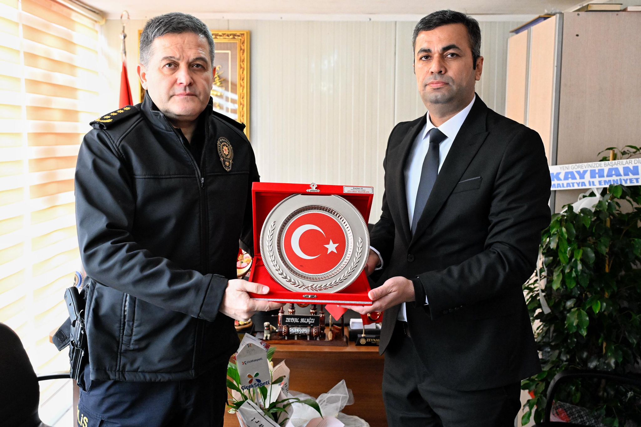 Kayhan Ay’dan EMŞAV’a Vefa Mesajı: “Birlik ve Beraberliğimiz En Büyük Gücümüz”