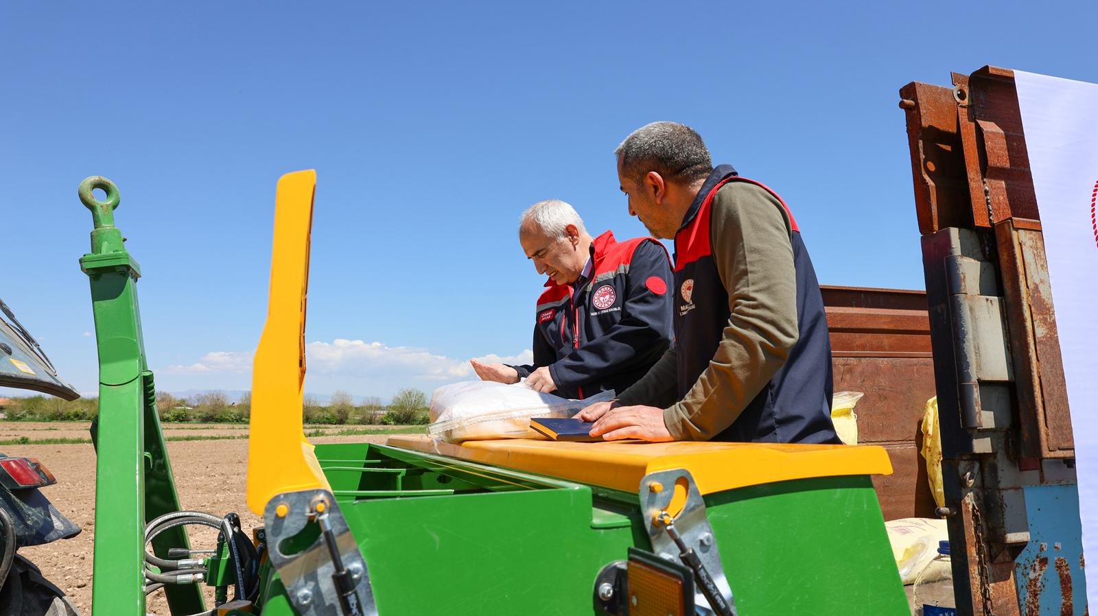 Kuraklığa Karşı Güçlü Adım: Malatya’da Sorgum Sudan Otu Demonstrasyonu