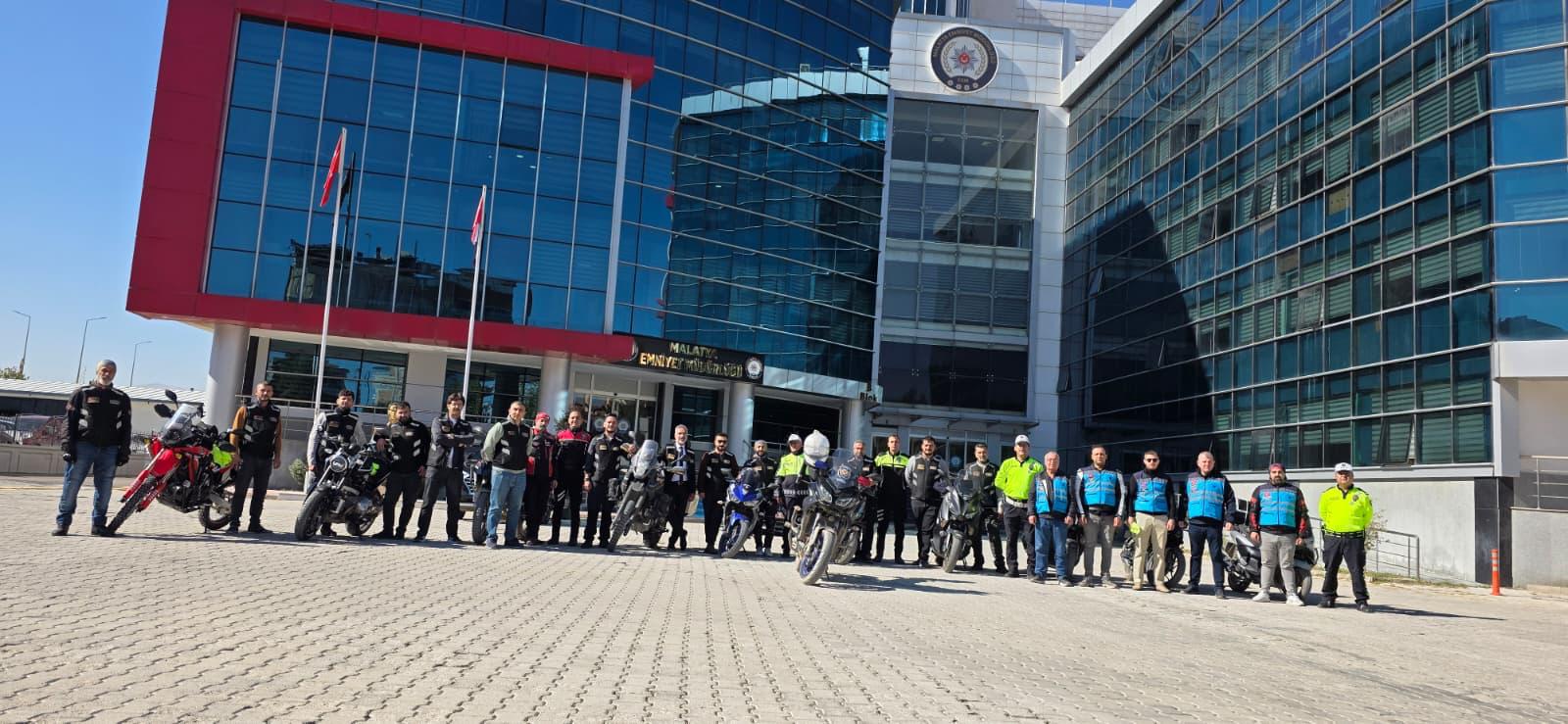 Malatya’da Motosiklet Sürücülerine Trafik Güvenliği Eğitimi