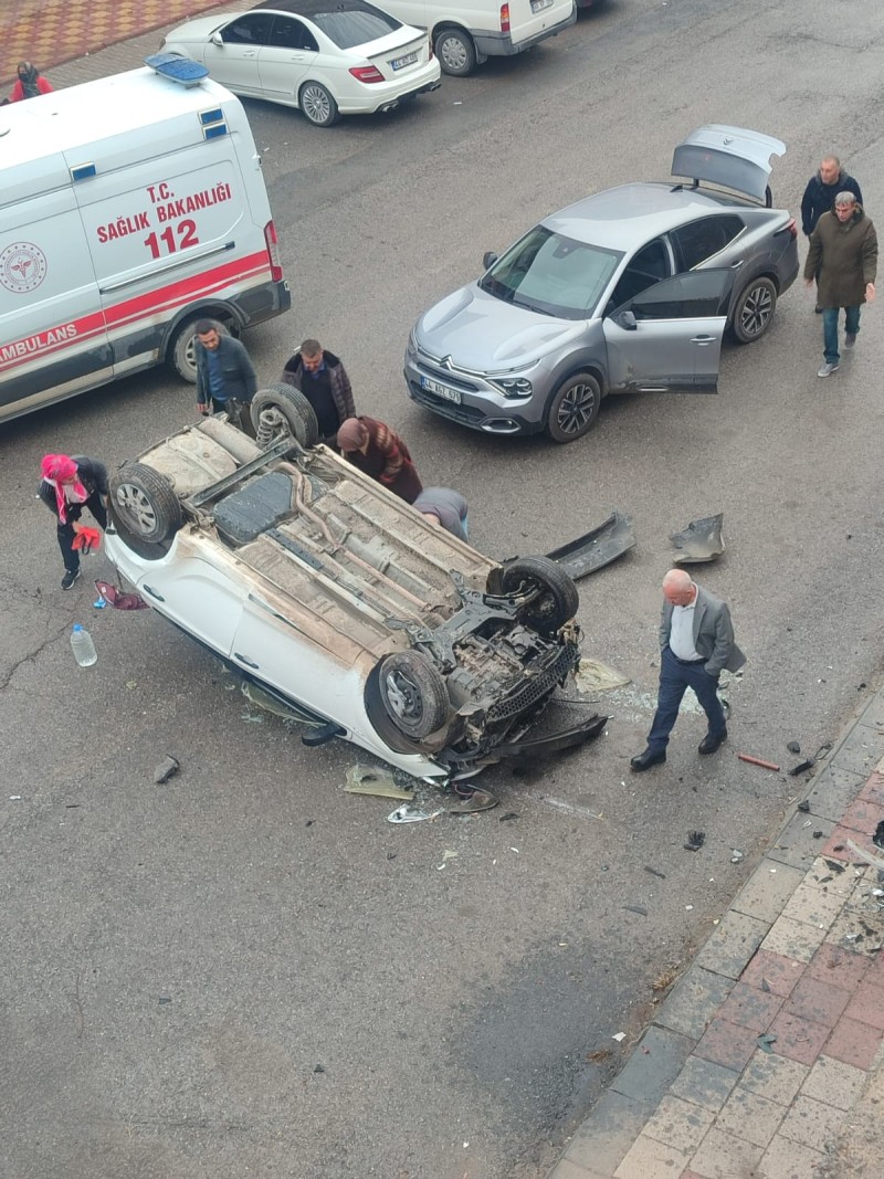 Facia Kıl Payı Atlatıldı: Freni Çekilmeyen Araç Uçuruma Yuvarlandı