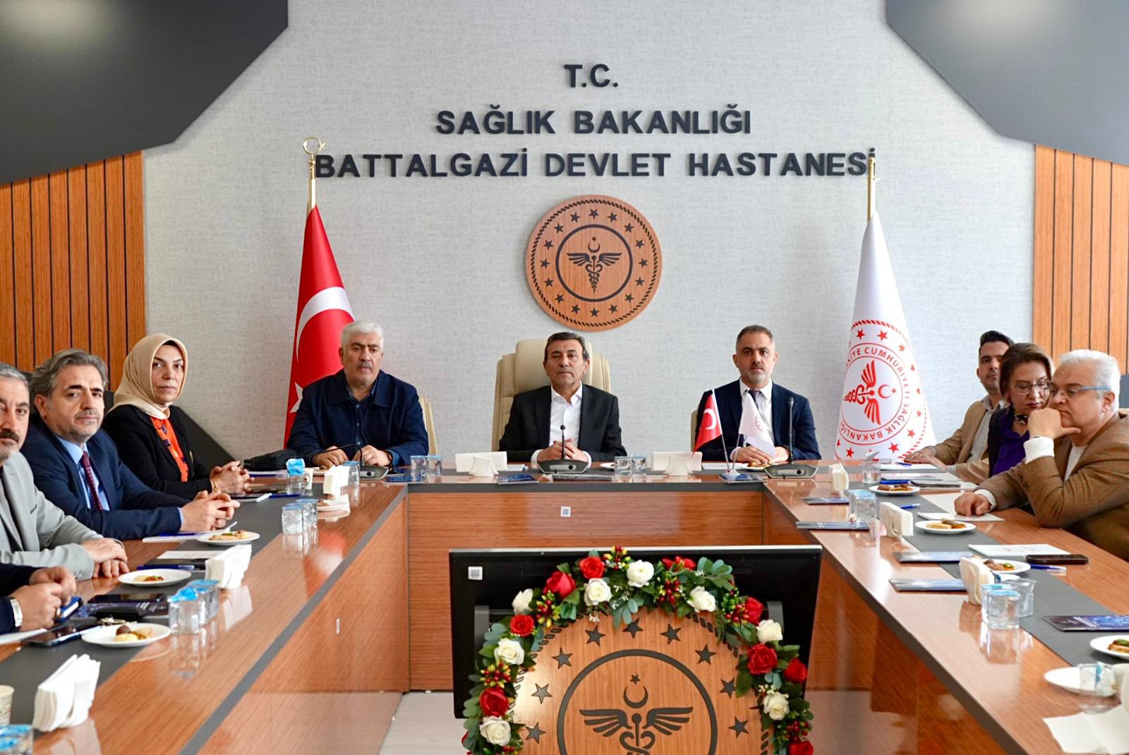 Malatya’da Sağlık Yöneticilerine Kapsamlı Hizmet İçi Eğitim