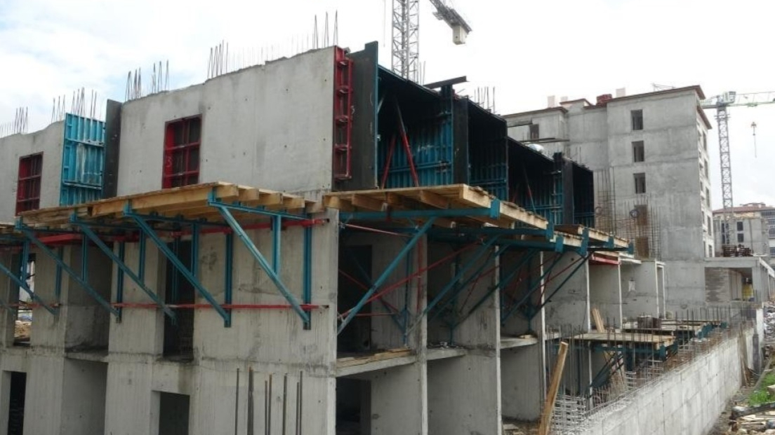 Malatya’da Şantiyede İş Kazası: Bir İşçi Ağır Yaralandı