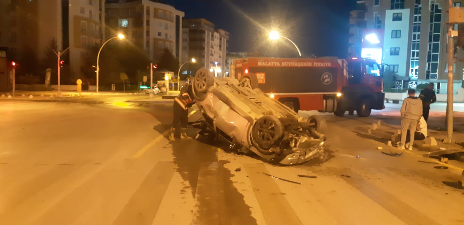 Malatya’da Trafik Kazası: 2 Kişi Yaralandı