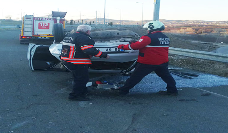 Malatya’da Trafik Kazası: 3 Kişi Yaralandı