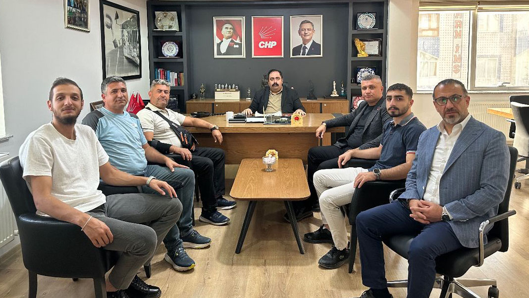 Malatya Emlakçılar Derneği’nden CHP İl Başkanlığı’na Ziyaret