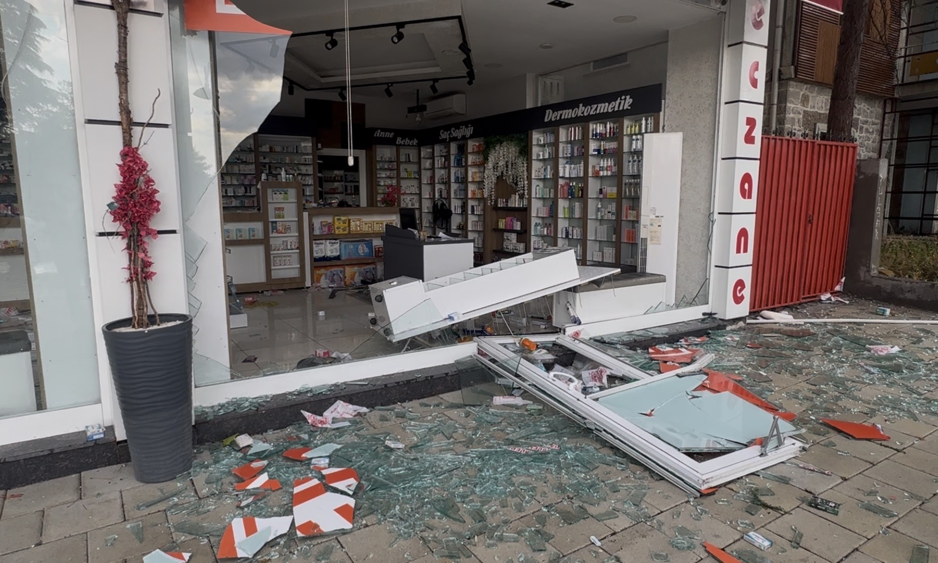 Malatya’yı 5 Dakikada Fırtına Vurdu