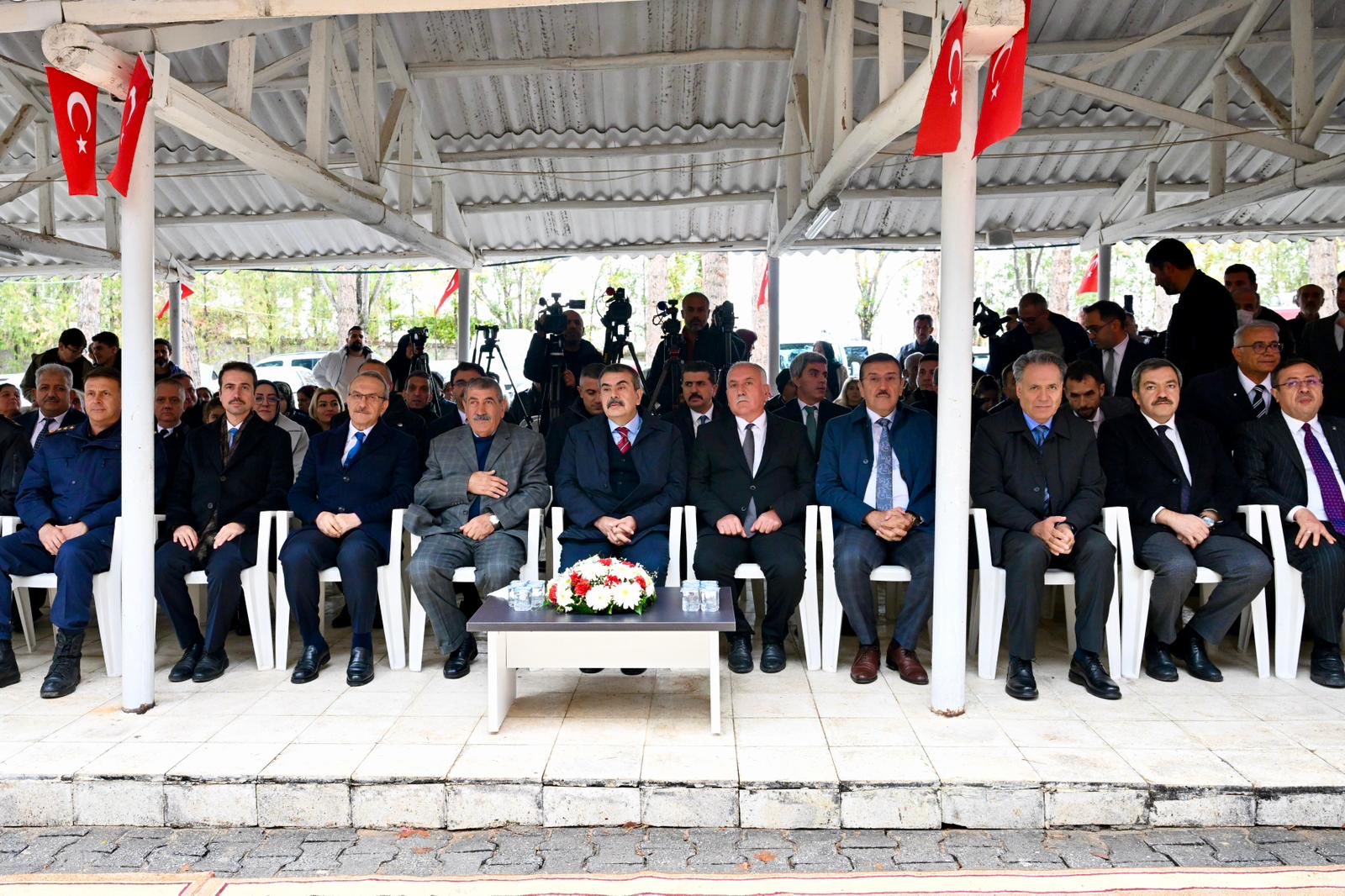 Milli Eğitim Bakanı Sayın Yusuf Tekin temaslarda bulunmak üzere Malatya’ya geldi.