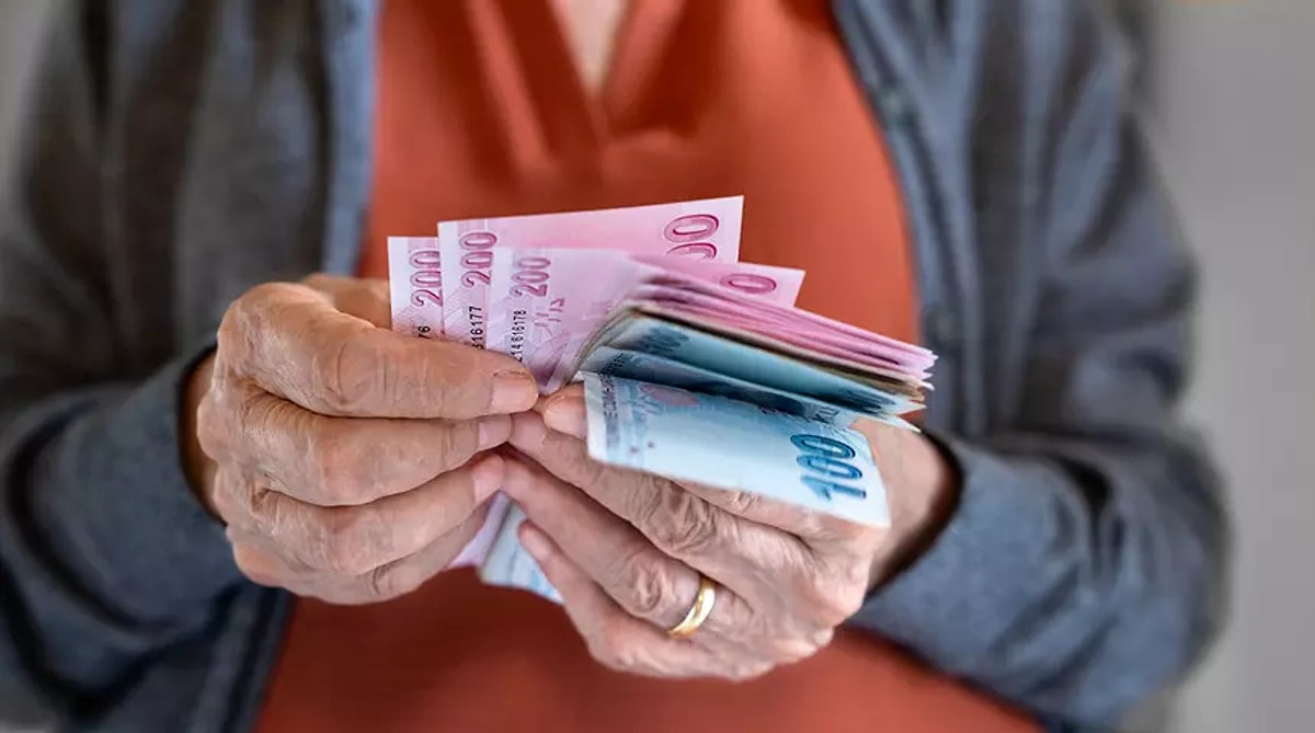 Milyonlarca Emeklinin Beklediği Karar: Taban Maaş 20 Bin TL Oldu