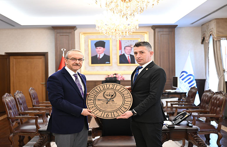 Muhtarlar Dayanışma Derneği’nden Vali Yavuz’a Ziyaret