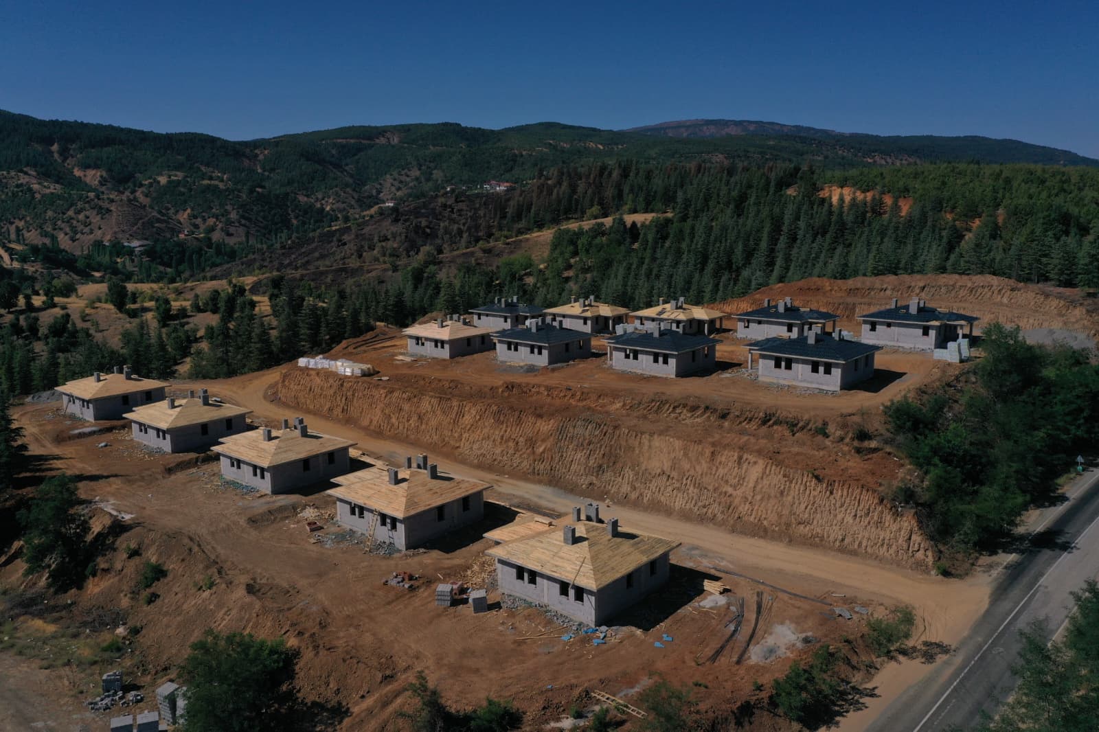 Pütürge’de Deprem Konutları İçin Yeni İhaleler Gerçekleştirildi