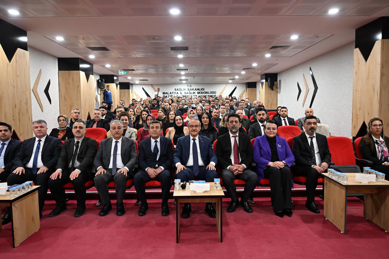 Sağlıkta Erişilebilirlik ve Kapasite Artışı Gündemde