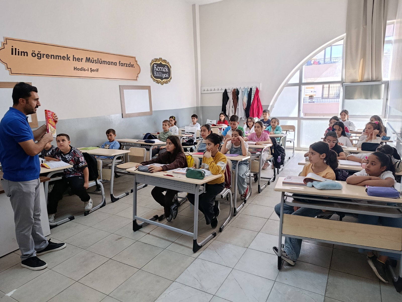 Semt Konaklarında Eğitim Gören 1400 Öğrenci İçin Ders Zili Çaldı.
