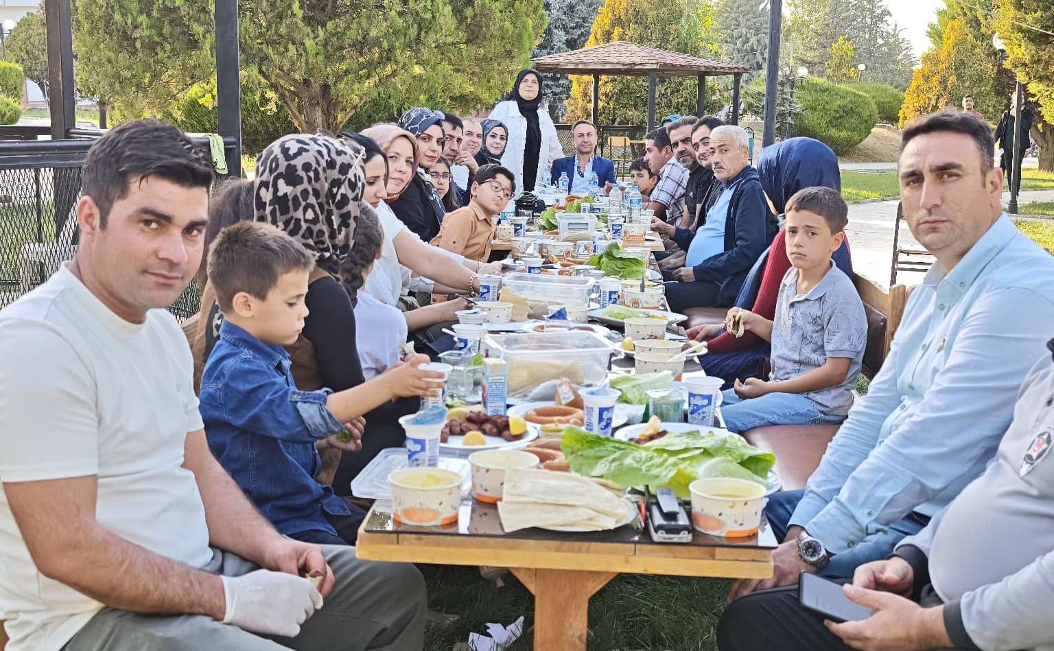 “Suna Bax’ın Yeri” Hizmet Vermeye Devam Ediyor.