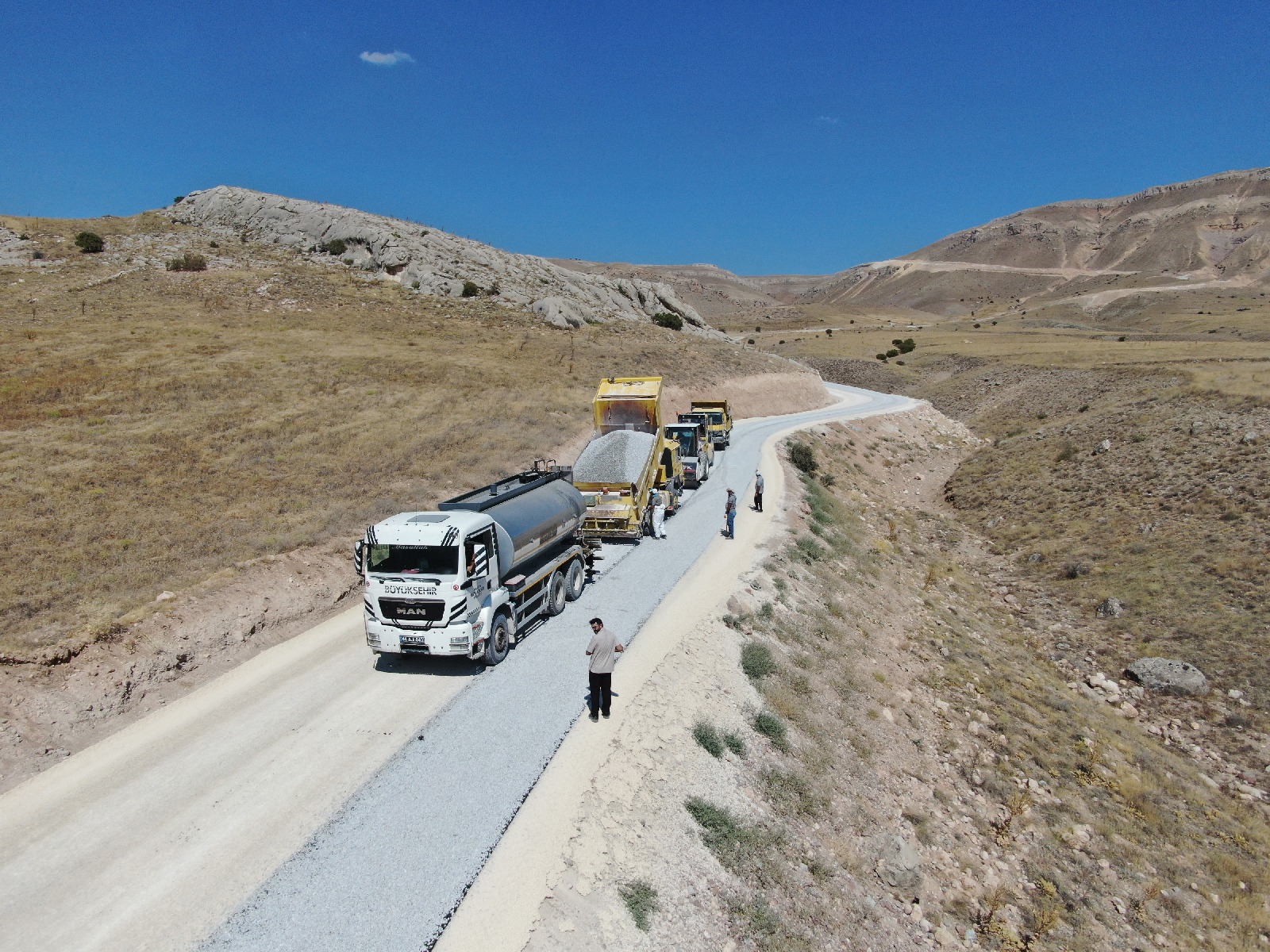 Uzunhasan Mahallesi’ne Güvenli Ve Modern Yol