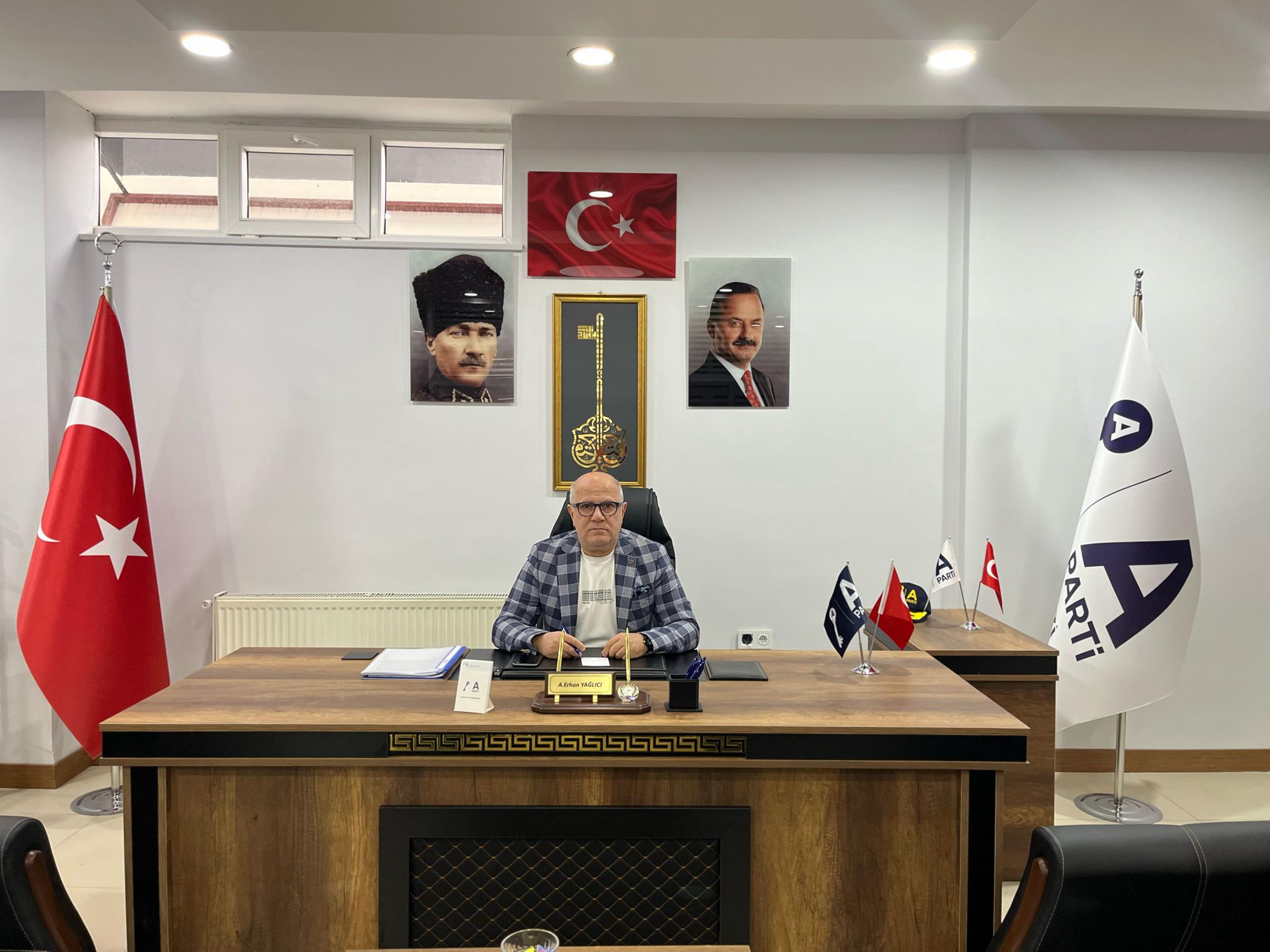 Yağlıcı’dan Esenlik’e Tepki: “Halkın Beklentisi Karşılanmıyor”