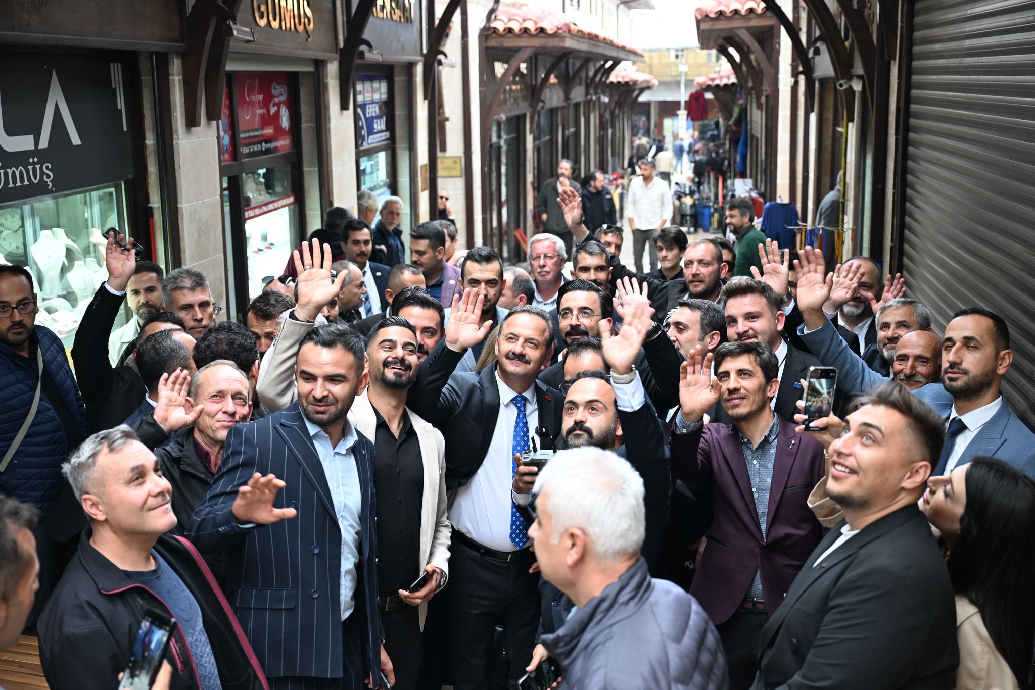 Yavuz Ağıralioğluısparta’dan Seslendi.